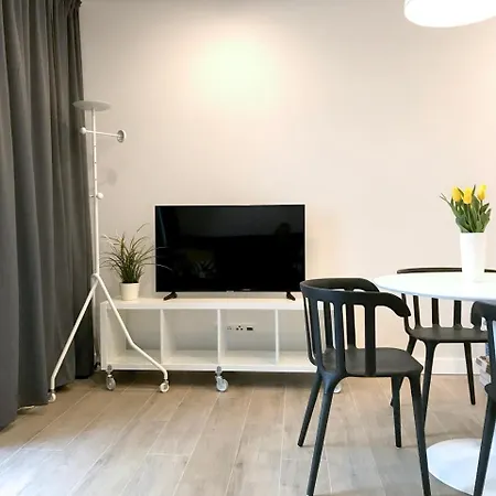 Marynarska 2 Apartment *